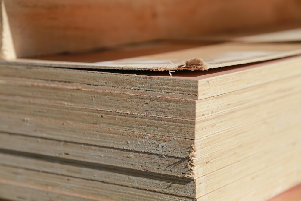 Veneer plywood